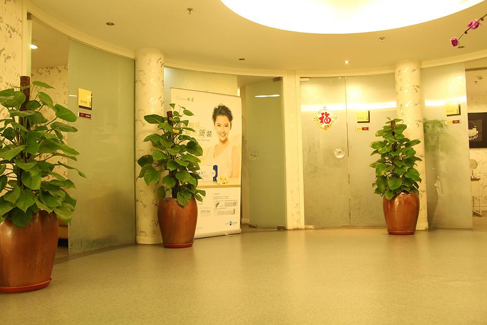 北京伊美尔紫竹整形美容医院隆鼻，实力医院信息分享+案例