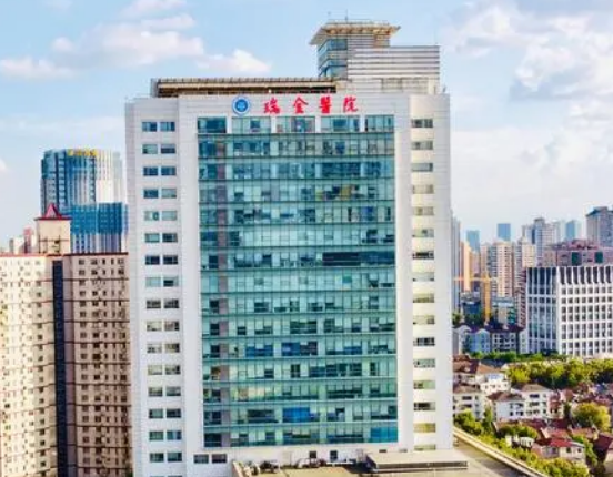 上海瑞金医院整形科美容激光，专家医生推荐|隆胸案例一览