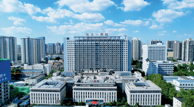 西安交通大学第一附属医院口腔科牙齿种植，内附医院信息+案例分享