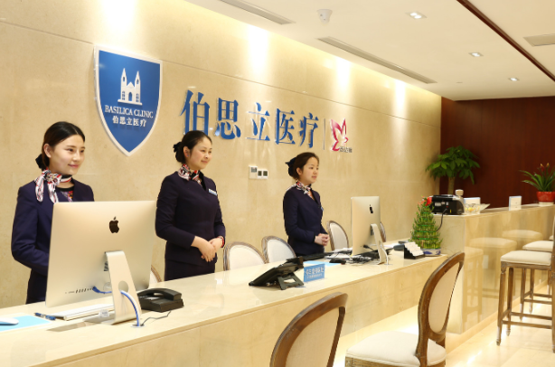 上海伯思立面部吸脂价格贵不贵？价格收费就在这里！