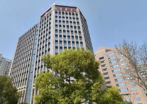 杭州市第三人民医院皮肤激光美容中心，医生技术各有特色