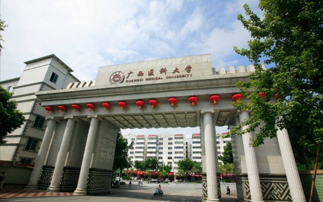南宁医科大整形科怎么样，医生信息推荐