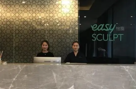 成都怡脂医疗美容医院怎么样，腰腹部吸脂案例分享