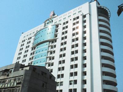 普宁人民医院口腔科口碑，医生技术各有特色