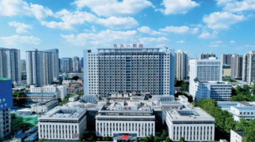 西安交通大学第一附属医院口腔科牙齿种植案例分享，实力医院推荐