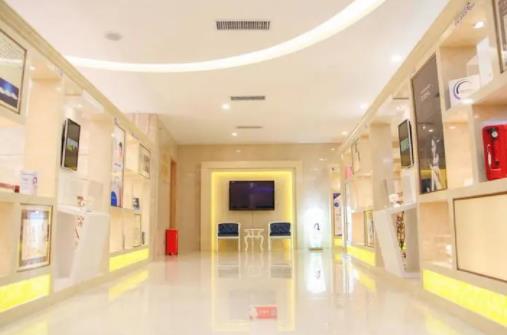 深圳富华整形医院m唇整形案例，内附医院信息+相关问答