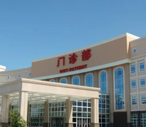 番禺中心医院拔牙怎么样？专业医生详情|案例分享