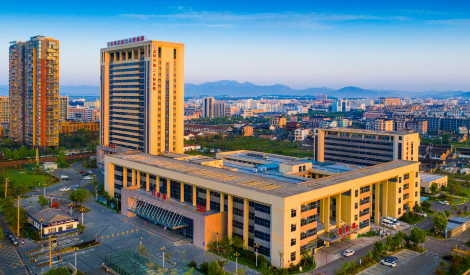 台州市中心医院整形科怎么样？隆胸效果好不好