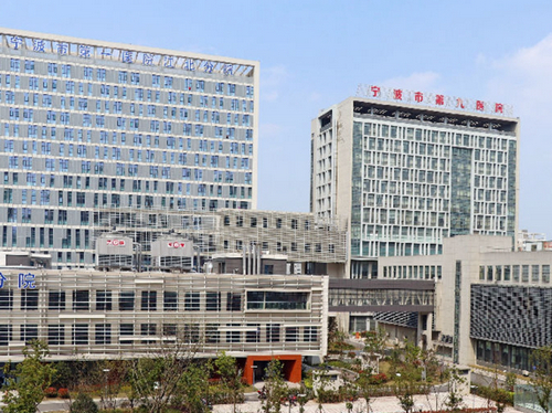 宁波市第九医院美容外科靠谱吗？隆鼻收费标准及医院医生实力介绍