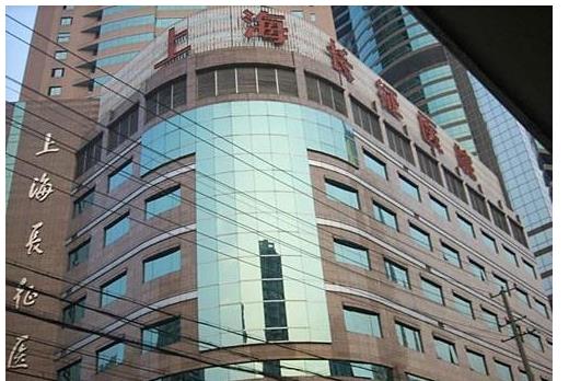 上海长征医院整形科怎么样？假体隆胸手术价格表_案例术后图