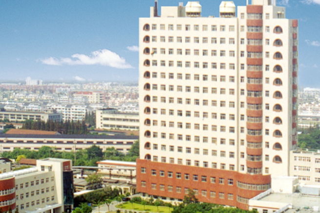 上海市第五人民医院整形科隆胸多少钱？技术咋样？案例参考