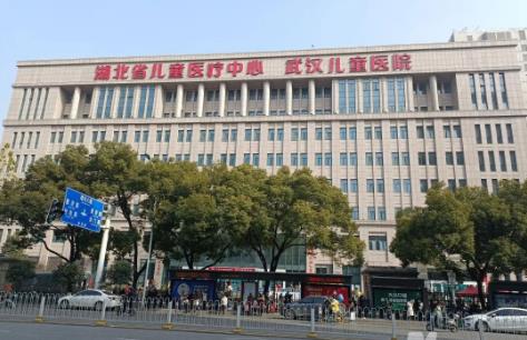 武汉市儿童医院整形科价格表|自体隆胸前后对比图&坐诊医生