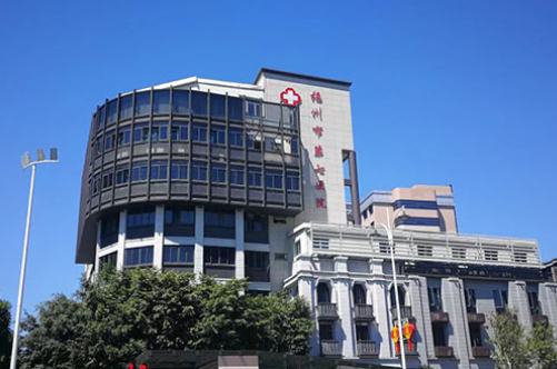 福州第七医院口腔科好不好？牙齿正畸案例前后效果对比