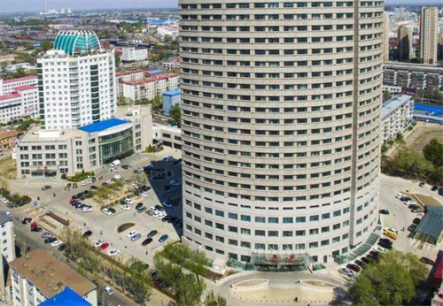 齐齐哈尔医学院附属第三医院美容科抽脂价格，手臂吸脂前后对比+医院详