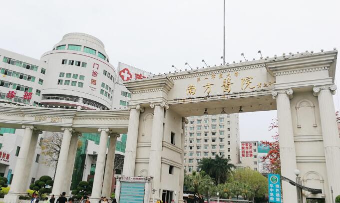 南方医科大学南方医院口腔科技术好吗？正畸医生推荐&案例