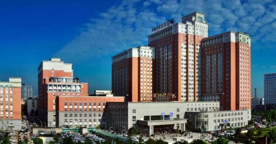 中南大学湘雅医院整形外科技术如何？隆鼻案例\医生一键查询~
