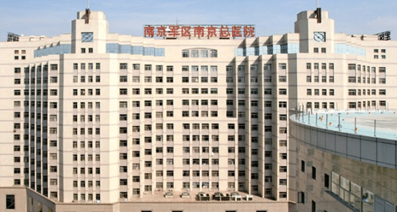 南京军区总院整形科怎么样？隆胸手术案例分享