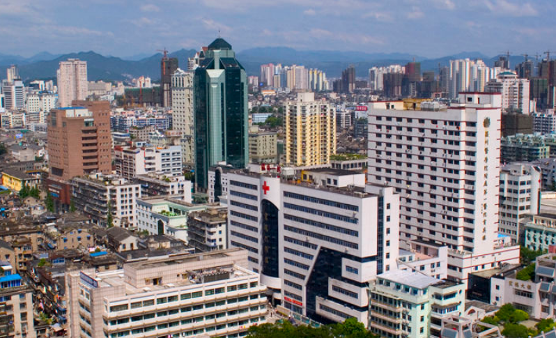 温州医科大学附属第一医院烧伤科怎么样？做去眼袋技术口碑好不好？医院详情/案例