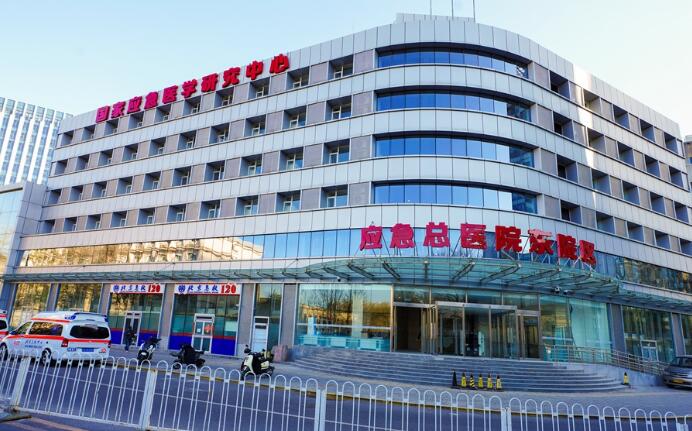 北京应急总医院医疗美容科植发靠谱吗？选对医生不再“头秃”