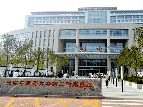 天津医科大学第二医院整形科，术后隆鼻效果