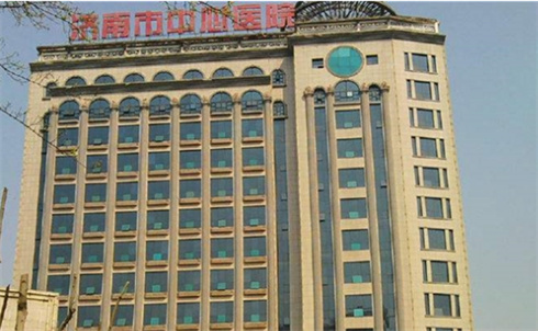 济南市中心医院整形外科技术靠谱吗？大腿吸脂做的怎么样？案例恢复图流出