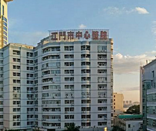 江门市中心医院整形科，膨体隆鼻手术效果