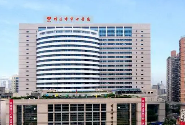 绵阳市中心医院整形科隆胸可以保持多久？医生术后案例参考分享