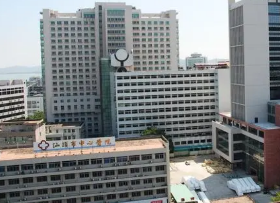 汕头市中心医院激光美容中心好吗?医生测评、热门项目技术对比！