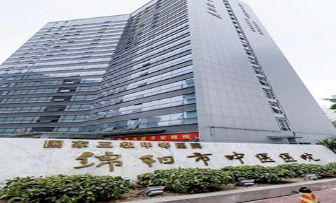 绵阳市中医医院医学美容科怎么样？隆胸实操案例，术后图分享了