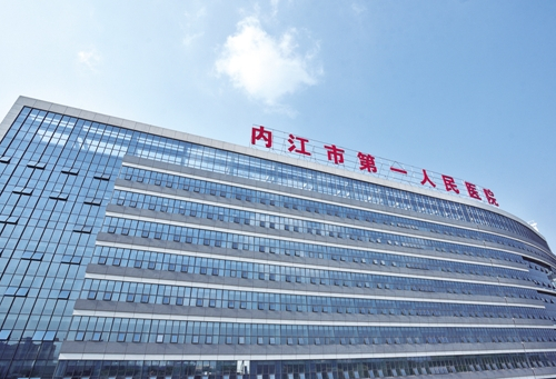 内江市第一人民医院整形科，隆鼻1-7天案例