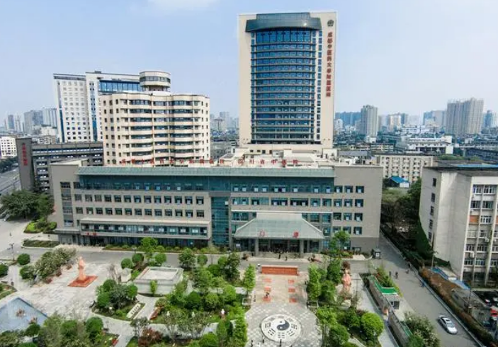 成都中医药大学附属医院医学美容科地址在哪？该院口碑详情、附带医生介绍