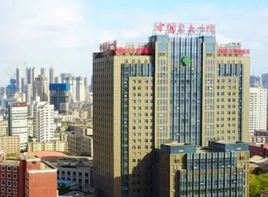 中国医科大学附属医院整形美容外科怎么样？优势拿手项目_口碑与价目表同步看！