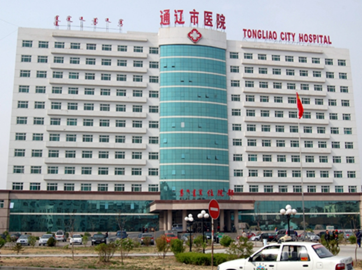 通辽市医院烧伤整形手外科做假体隆胸效果如何？ 王忠信医生介绍_假假体隆胸案例问答