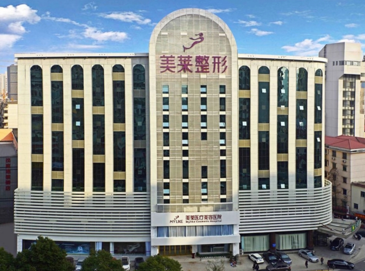 深圳美莱做肋软骨隆鼻效果如何？梁晓健医生介绍_肋软骨隆鼻案例问答