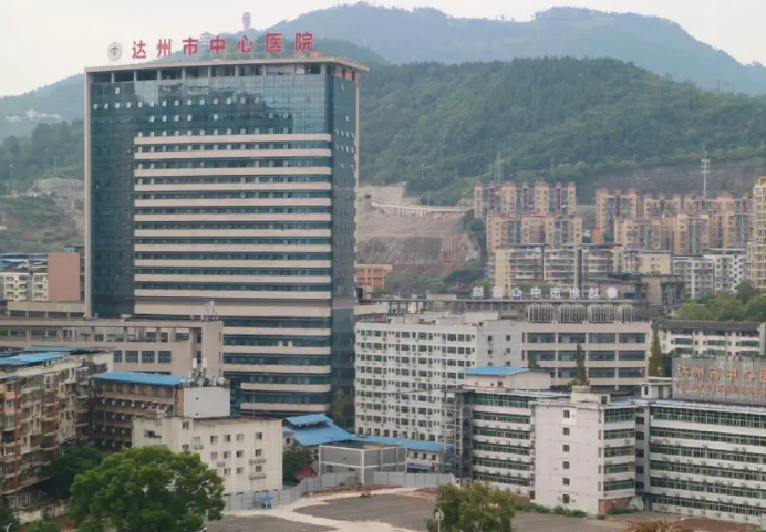 达州市中心医院医学美容中心怎么样？双眼皮整形案例带你了解医院擅长技术