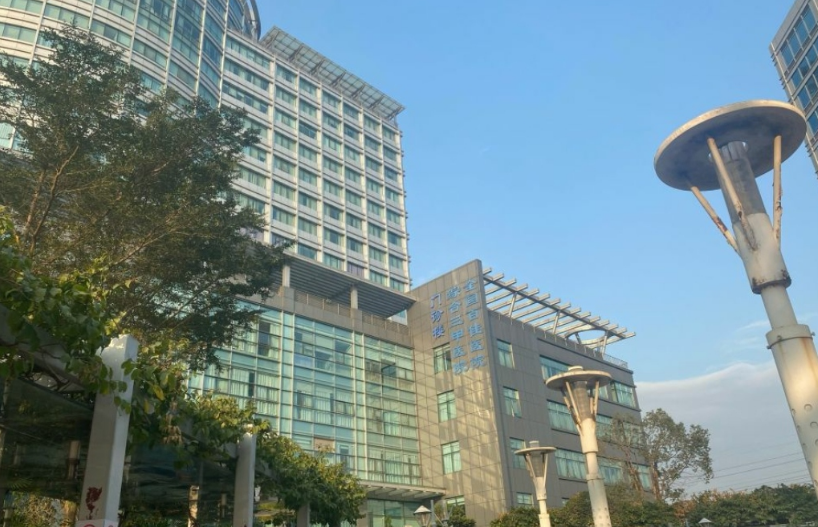 深圳市宝安区人民医院美容整形和烧伤外科技术怎么样？附带隆鼻真实案例，专业隆鼻来这里~