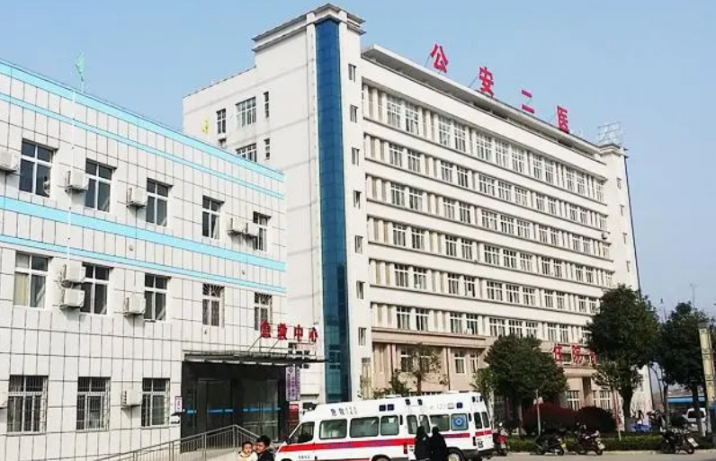 公安县医院激光整形美容科怎么样？假体隆胸技术高，胸部更挺拔了