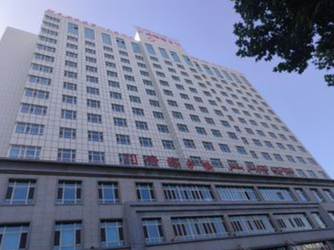 新疆阿克苏地区第一人民医院美容烧伤科主任是谁? 专业医生详情|案例问答分享