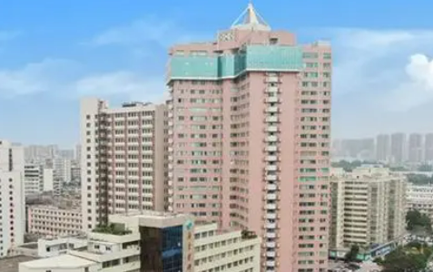 湛江附属医院整形科价钱表、医院简介、机构口碑、资质等同步