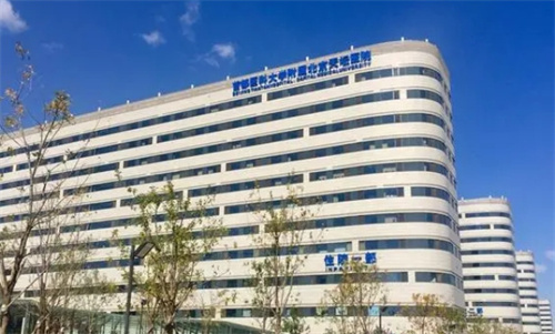 首都医科大学附属北京天坛医院怎么样？祛斑哪个医生好