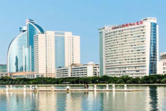 厦门大学附属中山医院口腔科.png
