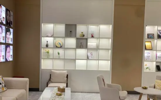 佛山亚美整形医院可靠吗?人气医生，案例反馈在线浏览~