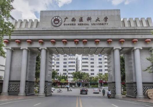 广西医科大学隆胸手术怎么样？附真实案例