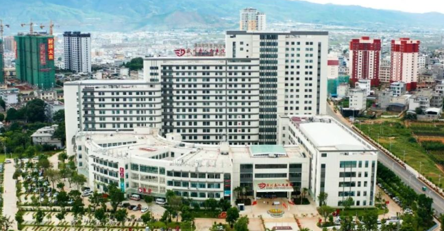 大理大学第一附属医院整形科隆鼻怎么样？机构点评、案例反馈反馈
