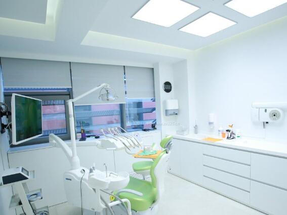 泰安雅美家口腔诊所怎么样？甄选专家、矫正牙齿案例了解下