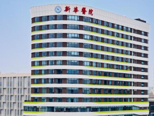 大连新华医院口腔科怎么样？优选牙科专家、矫正牙齿案例来了
