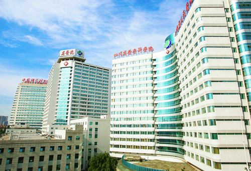 四川省医院整形科丰胸术哪位医生最好？医生精湛技艺，值得信赖！