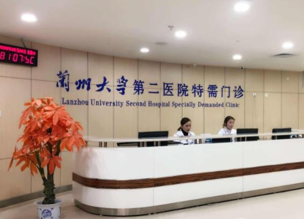 兰大大二院整形科价格表出炉，玻尿酸隆鼻全过程记录&专家