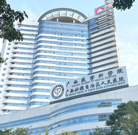 广西壮族自治区人民医院整形美容科隆胸技术如何？丰胸术后点评盘点