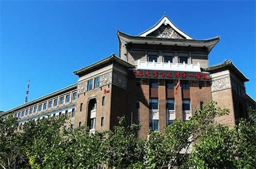 吉林大学第一医院整形美容科有什么仪器?案例详情\分享实力派医生代表
